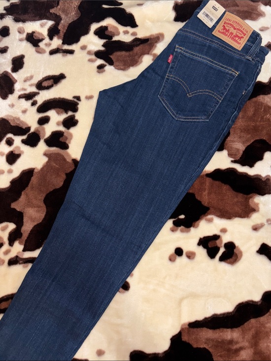 Levi's Denim - Levi's Women's Dark Indigo Skinny Jeans